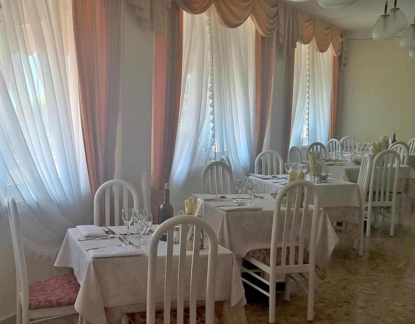 Albergo Stella Alpina 몰베노 외부 사진