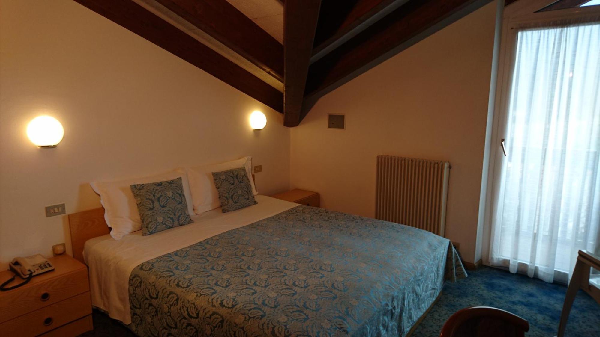 Albergo Stella Alpina 몰베노 외부 사진