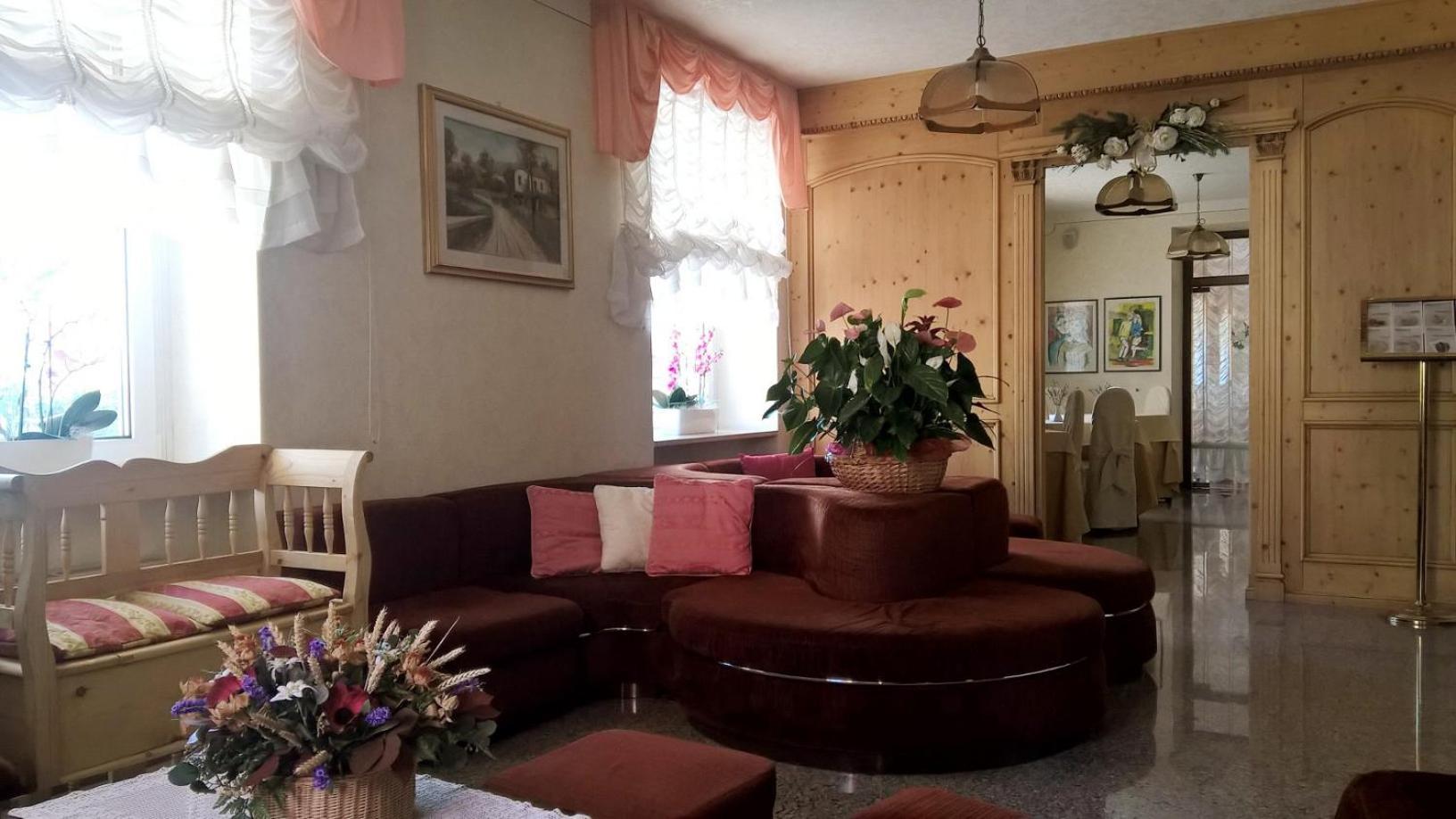 Albergo Stella Alpina 몰베노 외부 사진